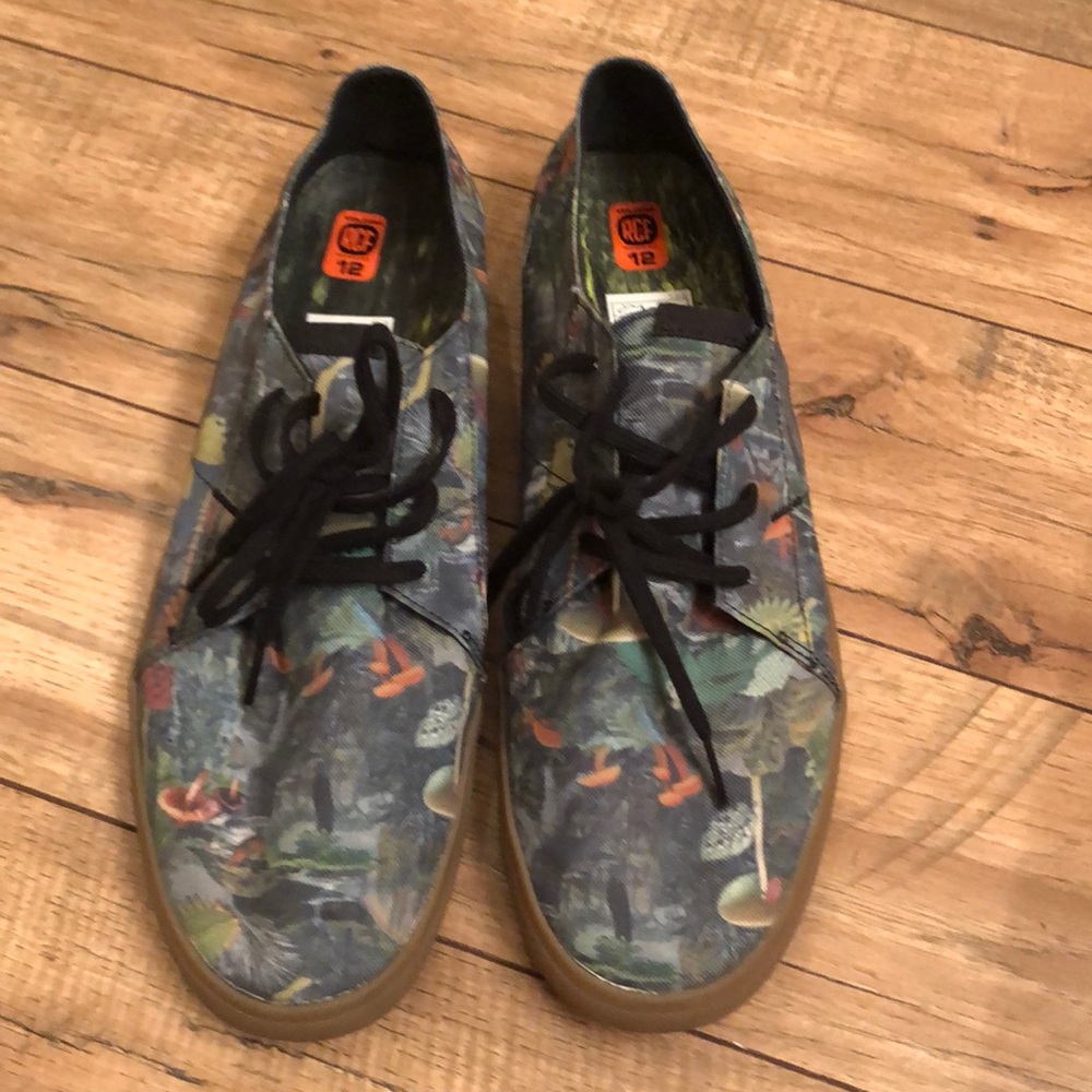 Volcom Shoes - Rare Style